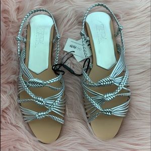 ‼️Silver Sandals‼️